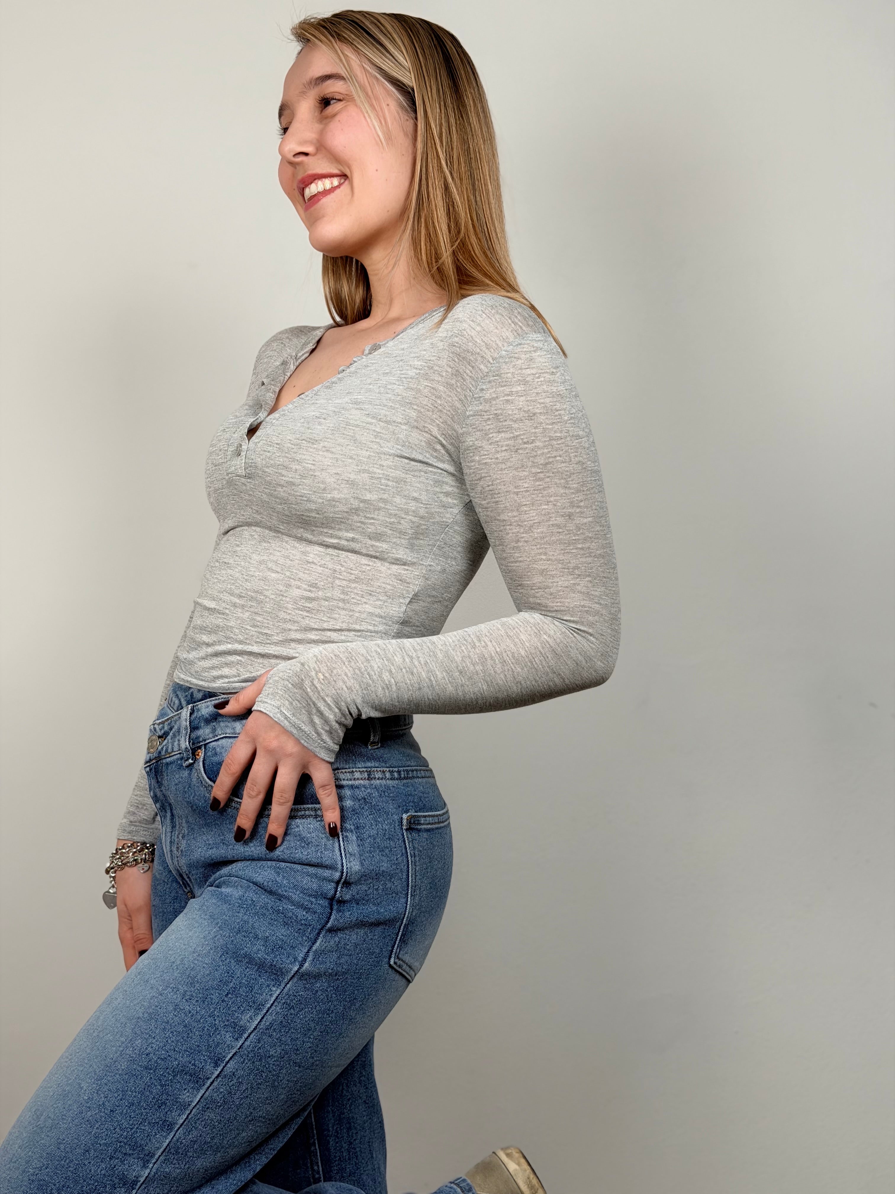 MAGLIA BOTTONI GRIGIA